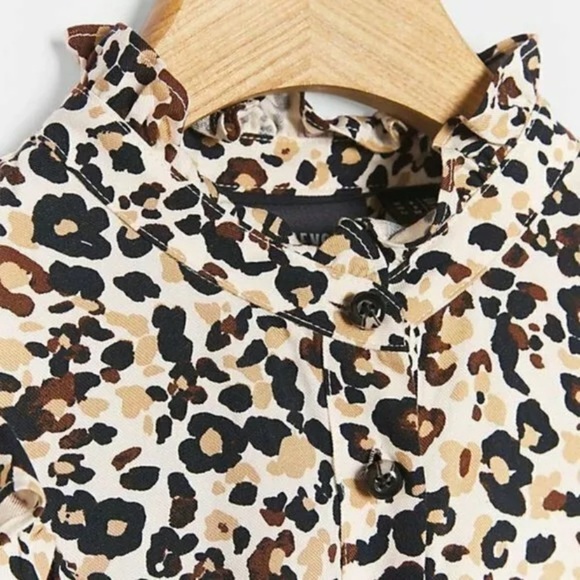 NWT Anthropologie Maeve Katia Leopard Print Ruffled Buttondown Top - Picture 3 of 7